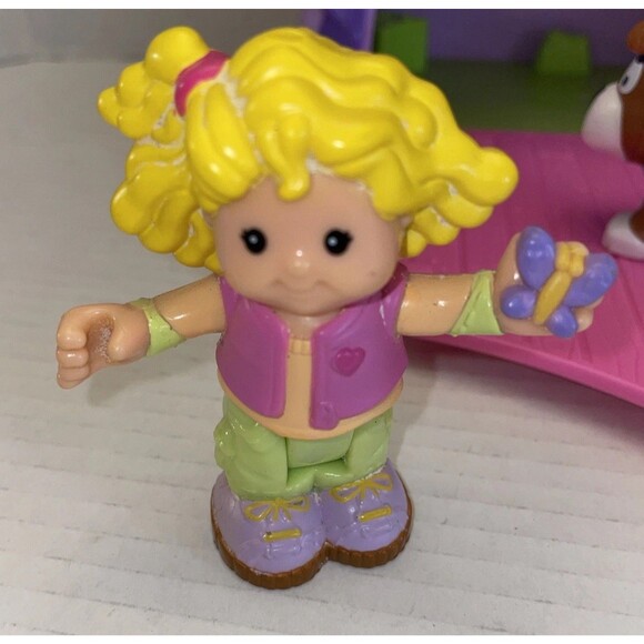 Fisher Price Little People Sarah Lynn and Her Camping Adventure 2007 Figures Lot - Picture 11 of 16